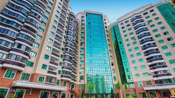Преимущества покупки трехкомнатной квартиры в Алматы через агентство недвижимости